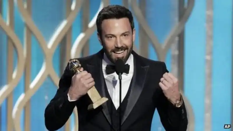 BEN AFFLECK VINCE AI GOLDEN GLOBES PER ARGO 