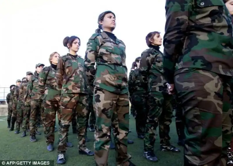 ESERCITO FEMMINILE DI ASSAD 