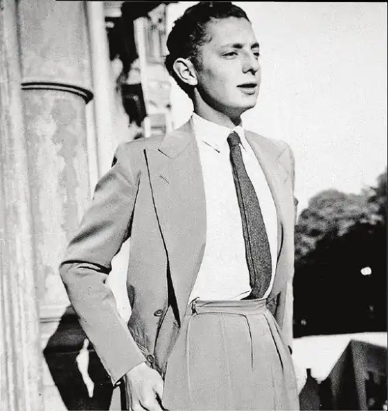 GIANNI AGNELLI DA GIOVANE 