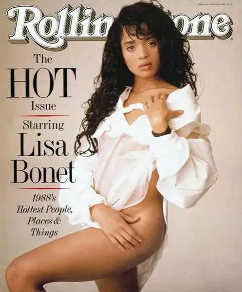 LISA BONET 