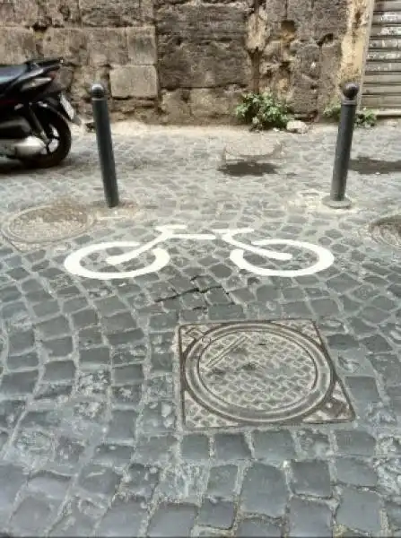 NAPOLI BICICLETTINE 