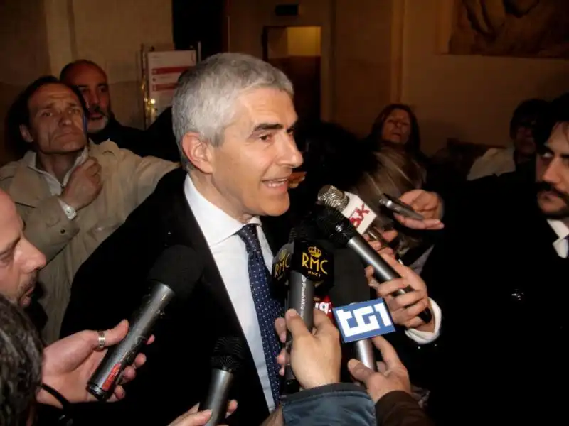 PIER FERDINANDO CASINI INTERVISTATO FOTO ANDREA ARRIGA 