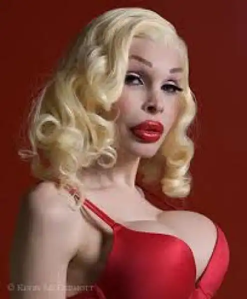 AMANDA LEPORE 