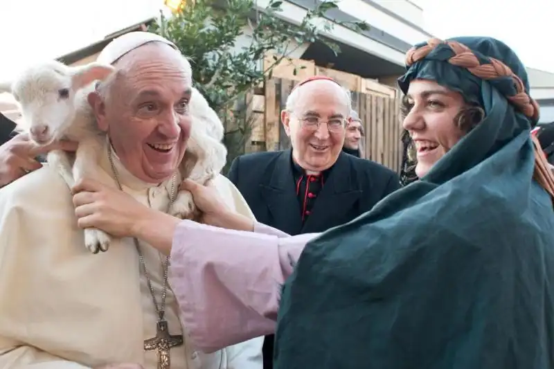 BERGOGLIO AL PRESEPE VIVENTE 