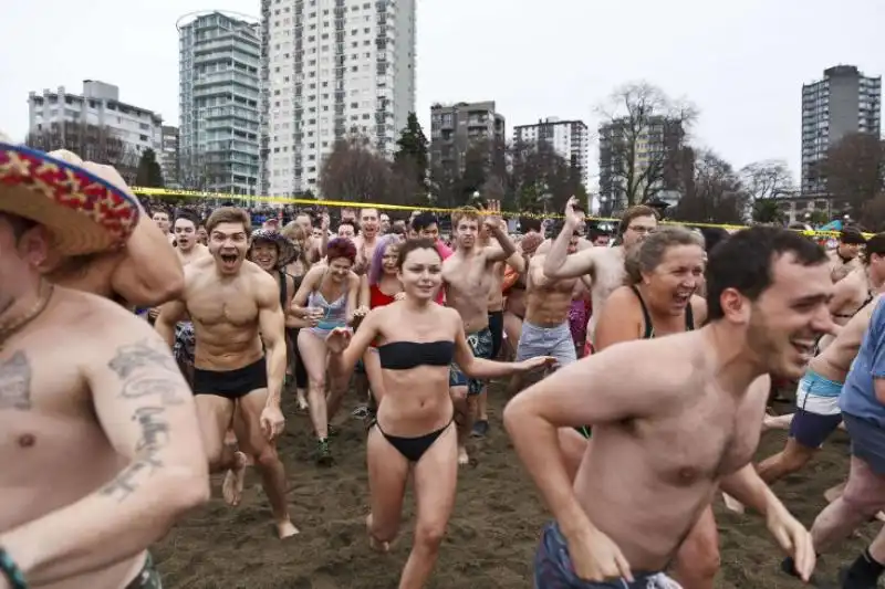 Il consueto bagno polare a Vancouver 