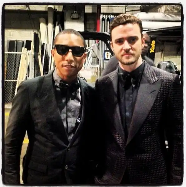 JUSTIN TIMBERLAKE E PHARRELL WILLIAMS 