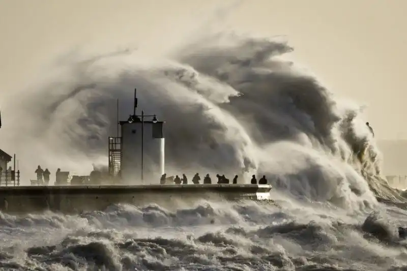 Onde altissime nel sud del Galles 