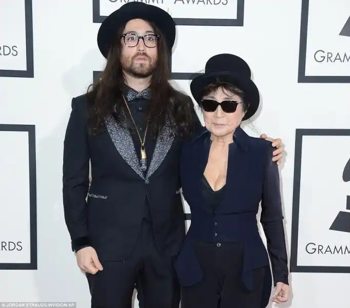 Sean Lennon e Yoko Ono 