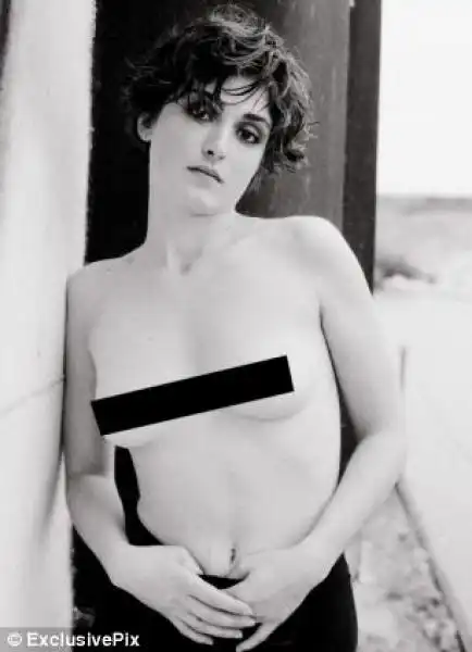 Topless della Gayet sedici anni fa 