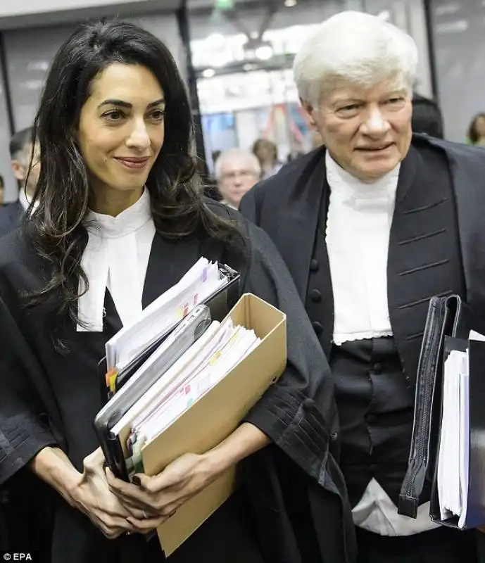 amal in corte europea contro il negazionismo 1