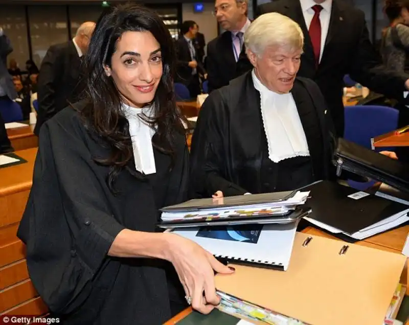 amal in corte europea contro il negazionismo 5