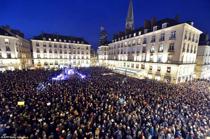 attacco terroristico a parigi charlie hebdo 18