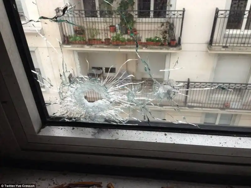 attacco terroristico a parigi charlie hebdo 3