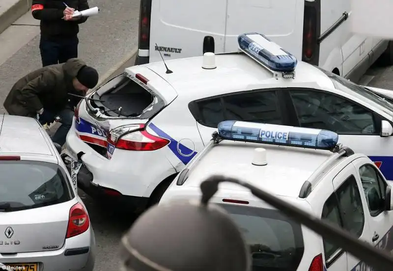 attacco terroristico a parigi charlie hebdo 8