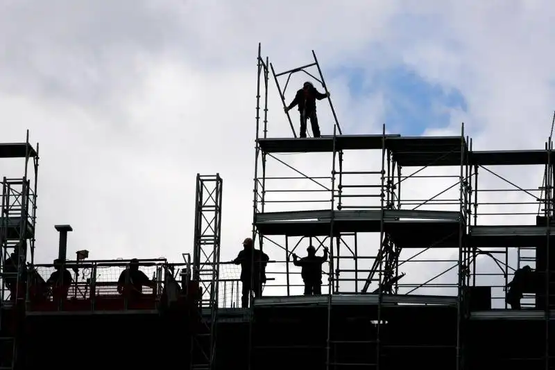 CANTIERI 
EDILI 
ROMA
