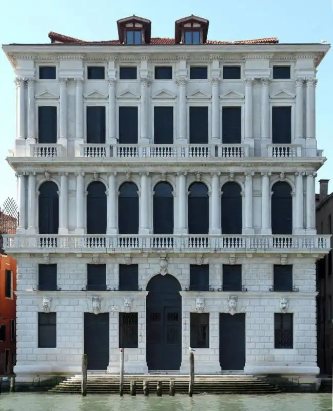 fondazione prada