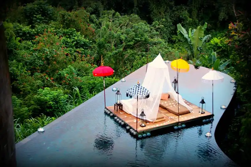 hotel ubud hanging gardens, indonesia  