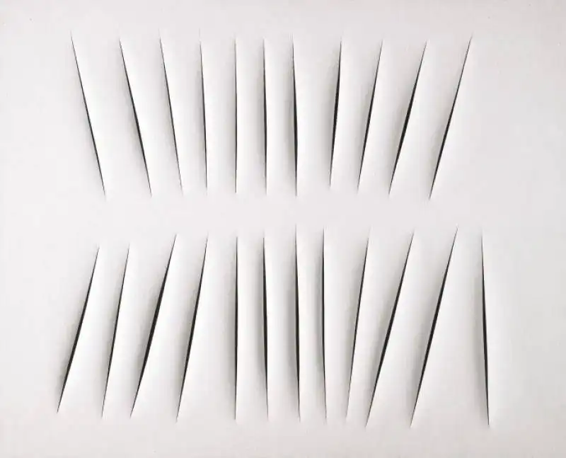 LUCIO FONTANA