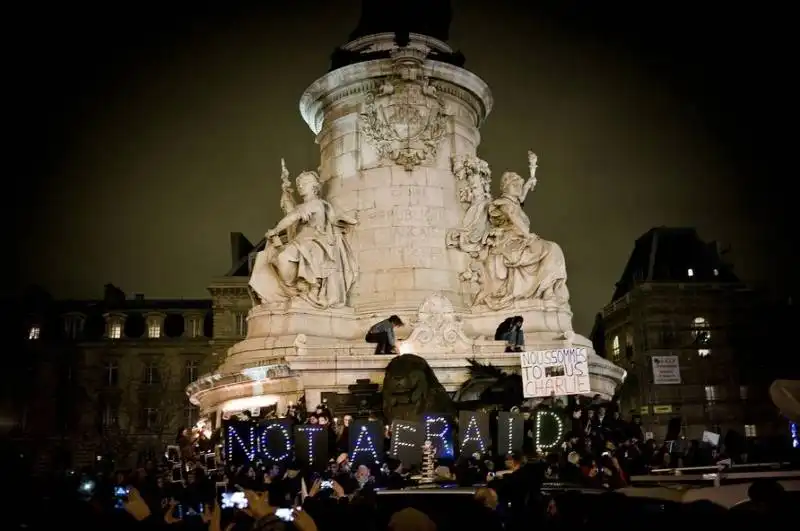 manifestazione a parigi per charlie hebdo 11