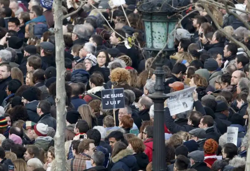 parigi   manifestazione per charlie hebdo e la liberta' di espressione  22