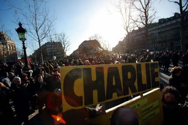 parigi   manifestazione per charlie hebdo e la liberta' di espressione  25