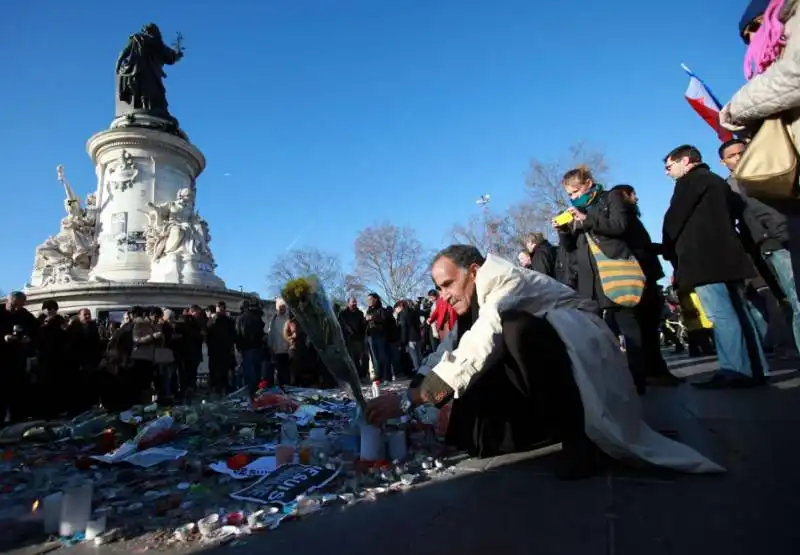 parigi   manifestazione per charlie hebdo e la liberta' di espressione  26