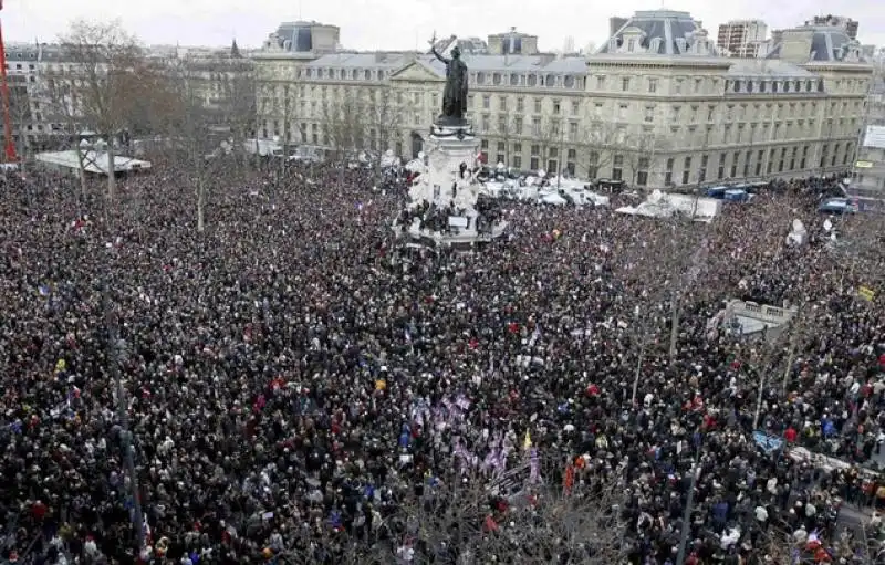 parigi   manifestazione per charlie hebdo e la liberta' di espressione  39