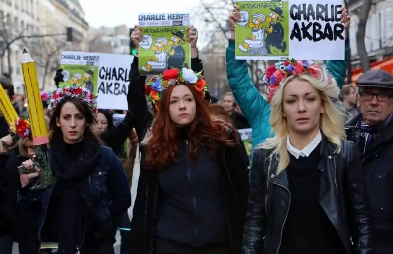 parigi   manifestazione per charlie hebdo e la liberta' di espressione  49