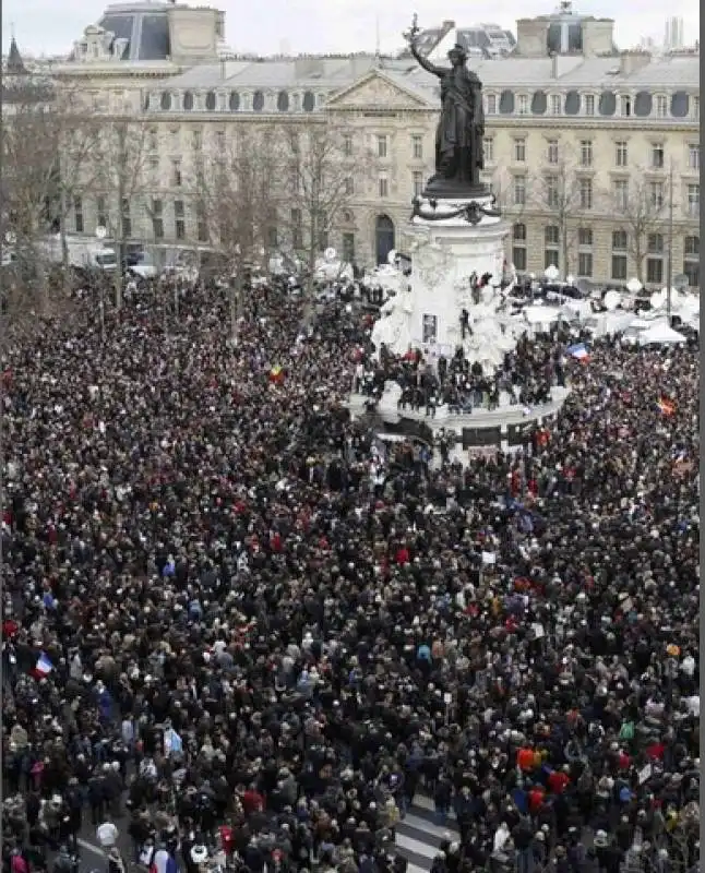 parigi   manifestazione per charlie hebdo e la liberta' di espressione  55