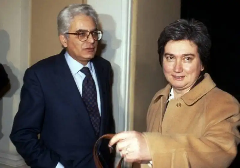 sergio mattarella e rosy bindi