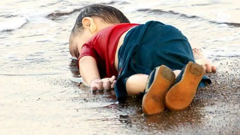 AYLAN 