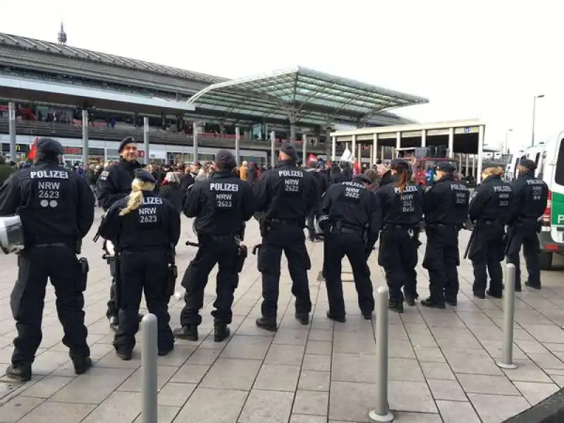 colonia manifestazioni dopo le molestie di capodanno  3