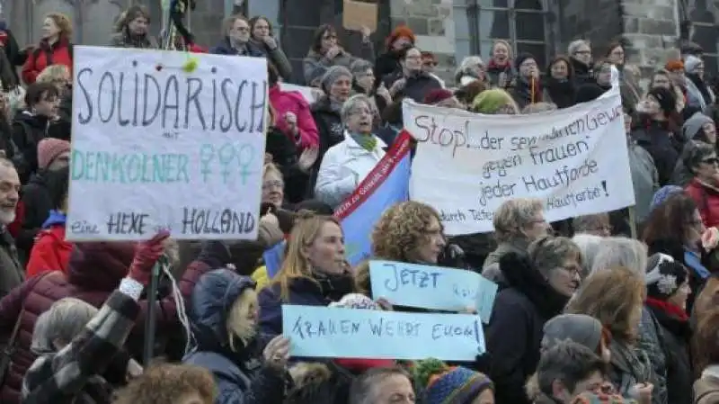 colonia manifestazioni dopo le molestie di capodanno  6