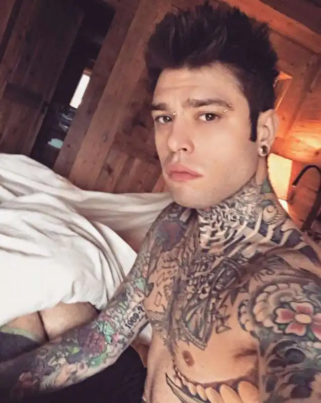 FEDEZ SELFIE CON CULO PELOSO