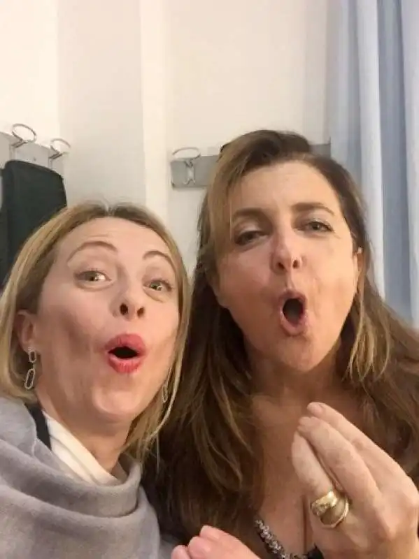 giorgia meloni e francesca reggiani