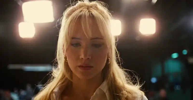 joy il film con jennifer lawrence  5