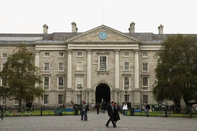 trinity college a dublino