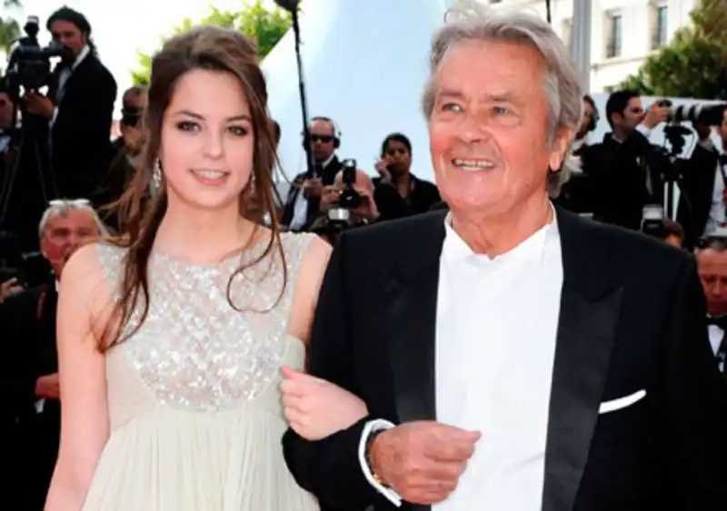 ALAIN DELON CON LA FIGLIA