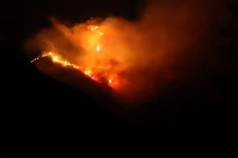 GENOVA INCENDI