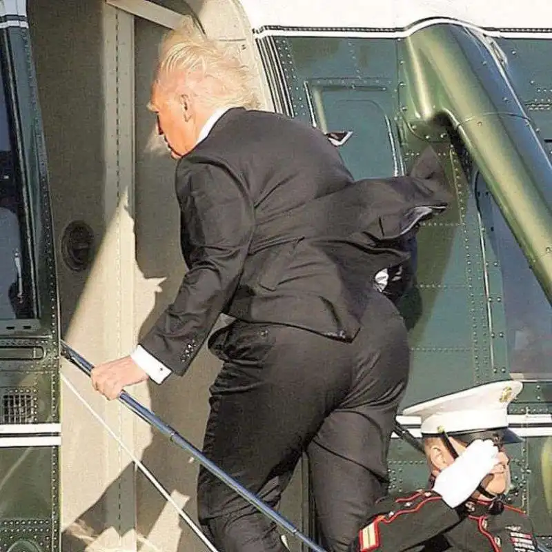 la foto originale di trump