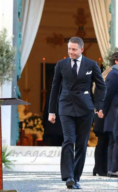 LAPO ELKANN AL FUNERALE DI FRANCA SOZZANI  