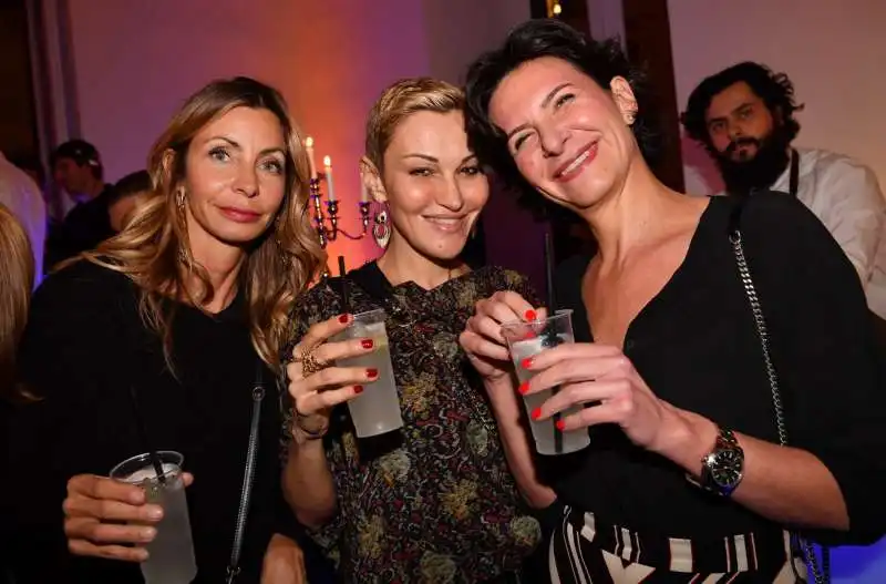 le donne col drink