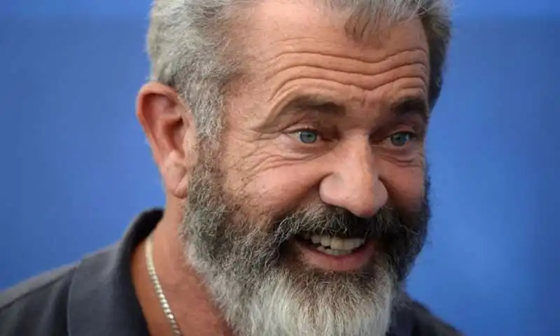 MEL GIBSON