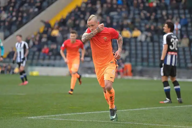 NAINGGOLAN IN UDINESE ROMA