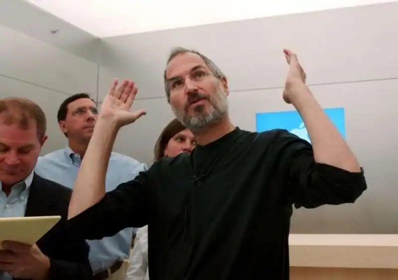 steve jobs faceva trip di lsd