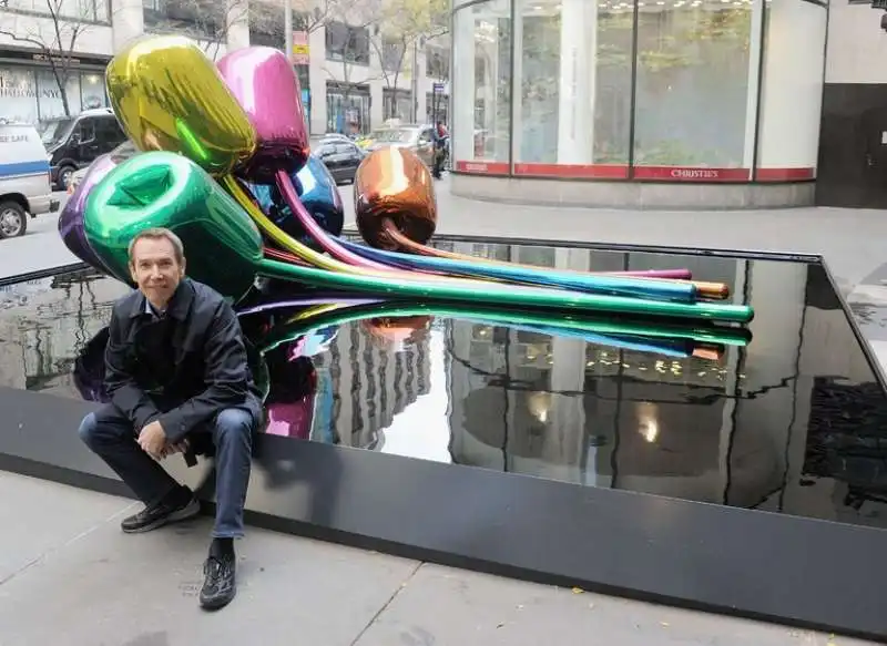 Bouquet of Tulips - JEFF KOONS 