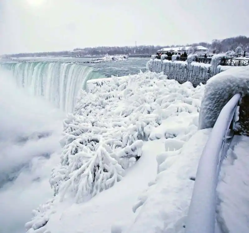 cascate niagara 10