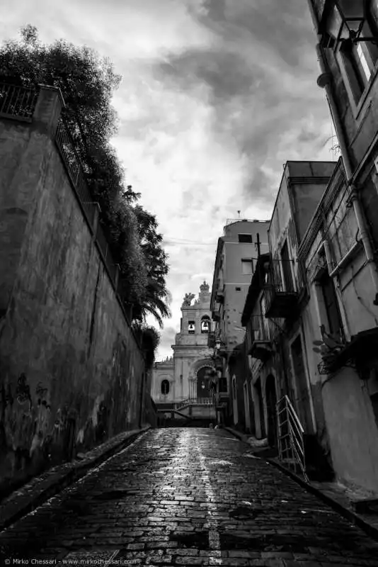 catania via del colosseo