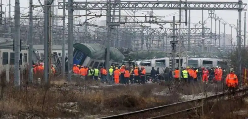 disastro ferroviario a milano 5