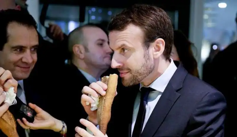 macron-baguette-2